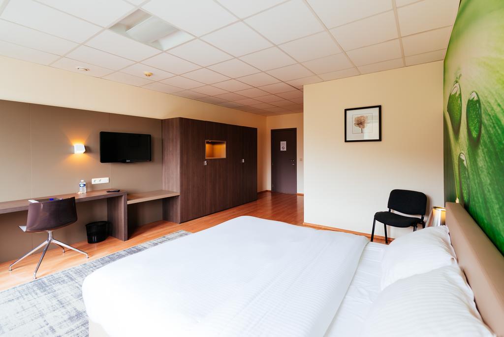 Hotel Soret Оверейсе Экстерьер фото